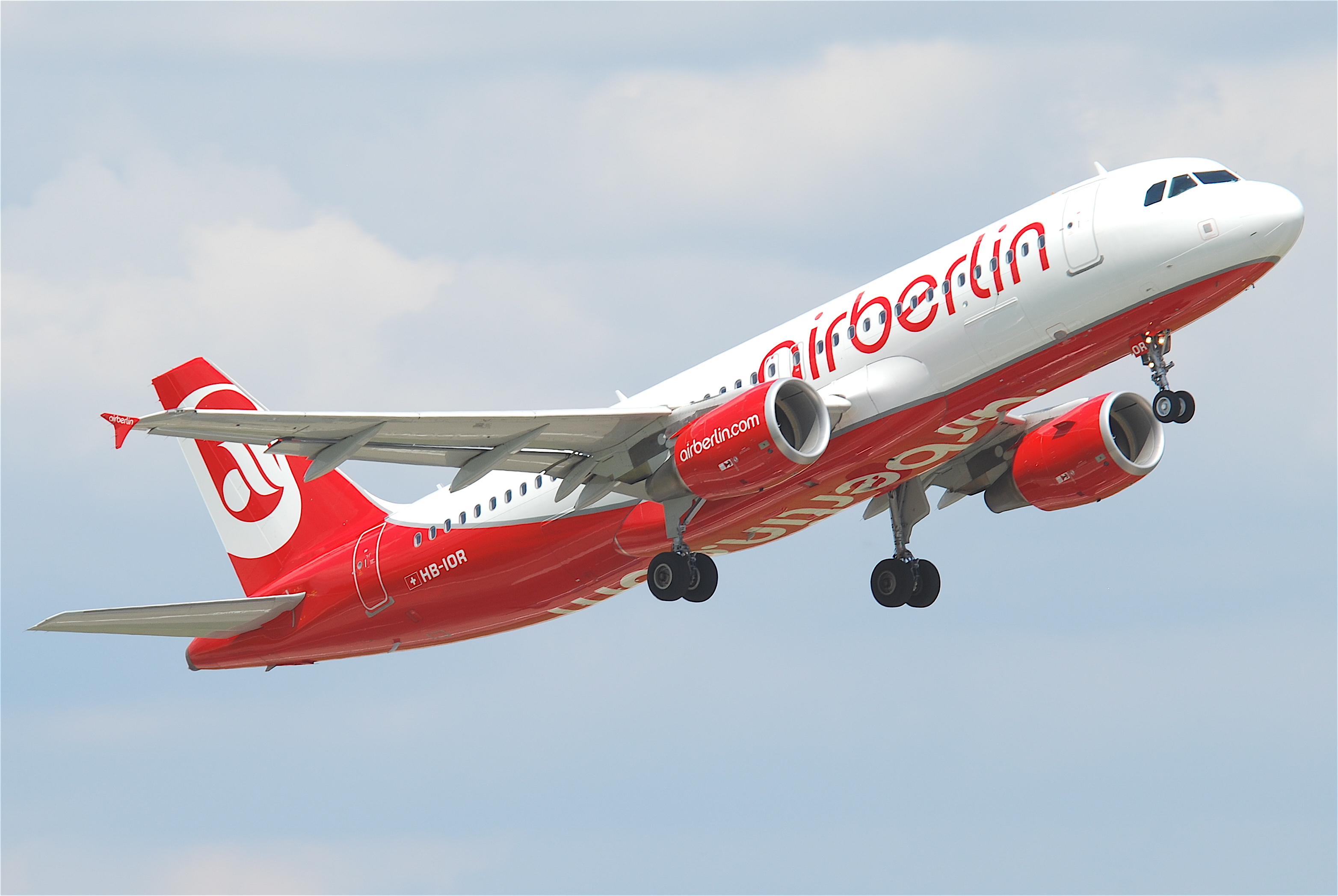 Amex Offers, Get 20K MR Points When You Spend $1,000 At Air Berlin