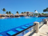 Hyatt Starts Disclosing Resort Fees Up-Front